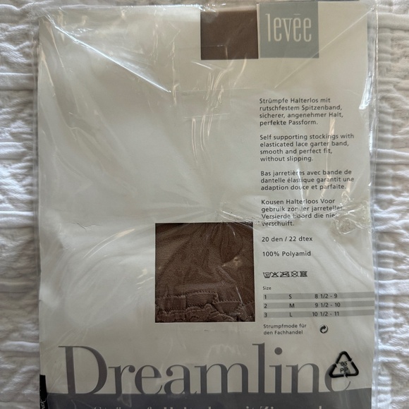 1 LOT of 4 pairs of Lace Top thigh highs, multiple colors, M - Picture 3 of 6